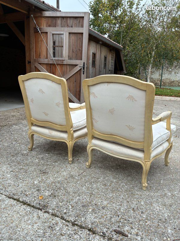 Fauteuil type Napoléon III (image 2)