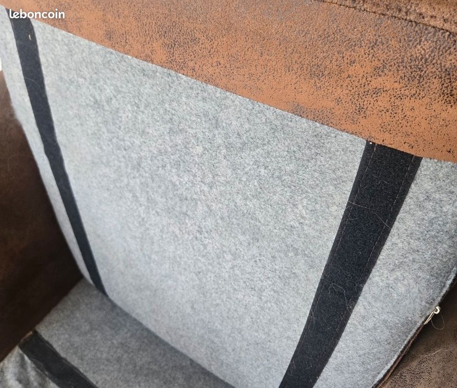 Fauteuil club VICTORY III style Chesterfield – comme neuf (image 7)