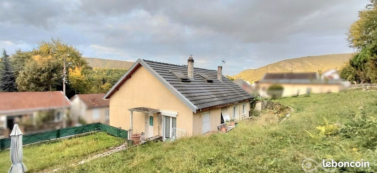 Maison 6 pièces 100 m² · à Revin · 100 m² · 109 000 €