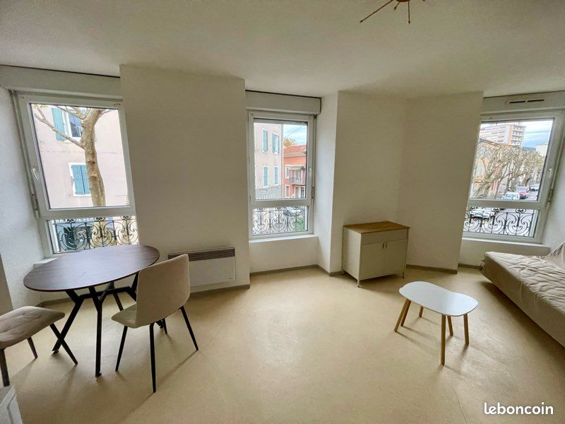 Appartement 2 pièces 25 m² · à Alès · 25 m² · 450 €/mois