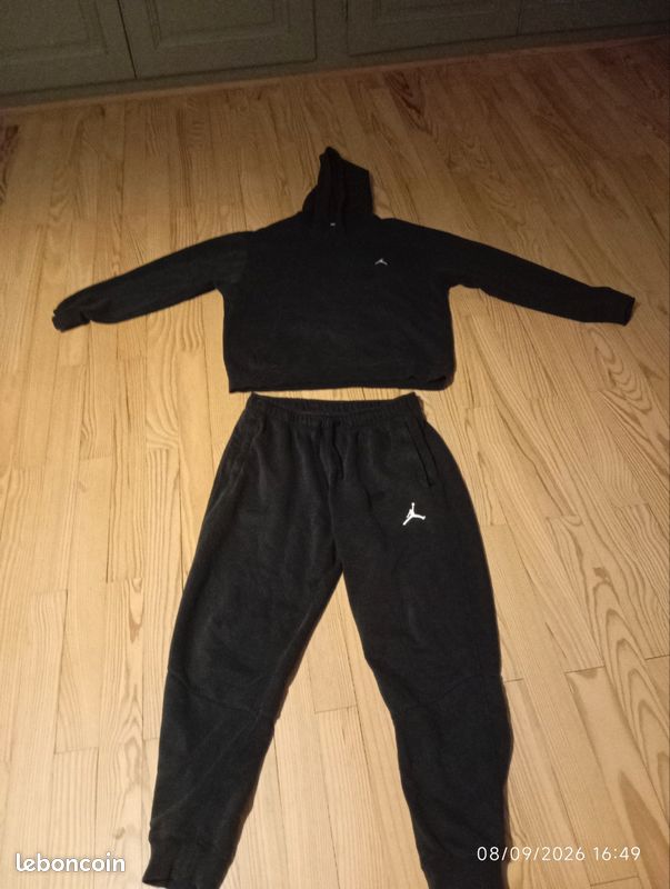 Ensemble jordan (image 1)