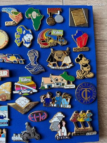 Pin's Arthus Bertrand - Eau Contrex - Vintage Original