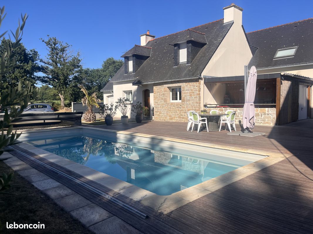 Maison 6 pièces 217 m² · à Crach · 217 m² · 871 500 €