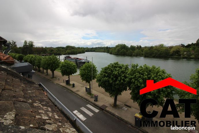 https://img.leboncoin.fr/api/v1/lbcpb1/images/b6/d2/9b/b6d29b8ee2d92756b92c973855c1647c89eeb5cc.jpg?rule=ad-image