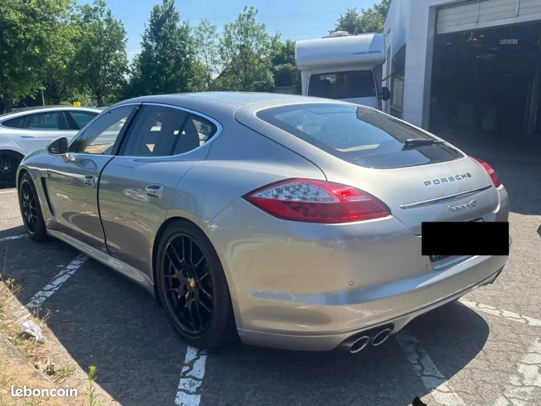 Porsche Panamera 4 S 400 CH BVA - HAYON ARRIÈRE ÉLECTRIQUE SELLERIE CUIR VOLANT EN (image 3)