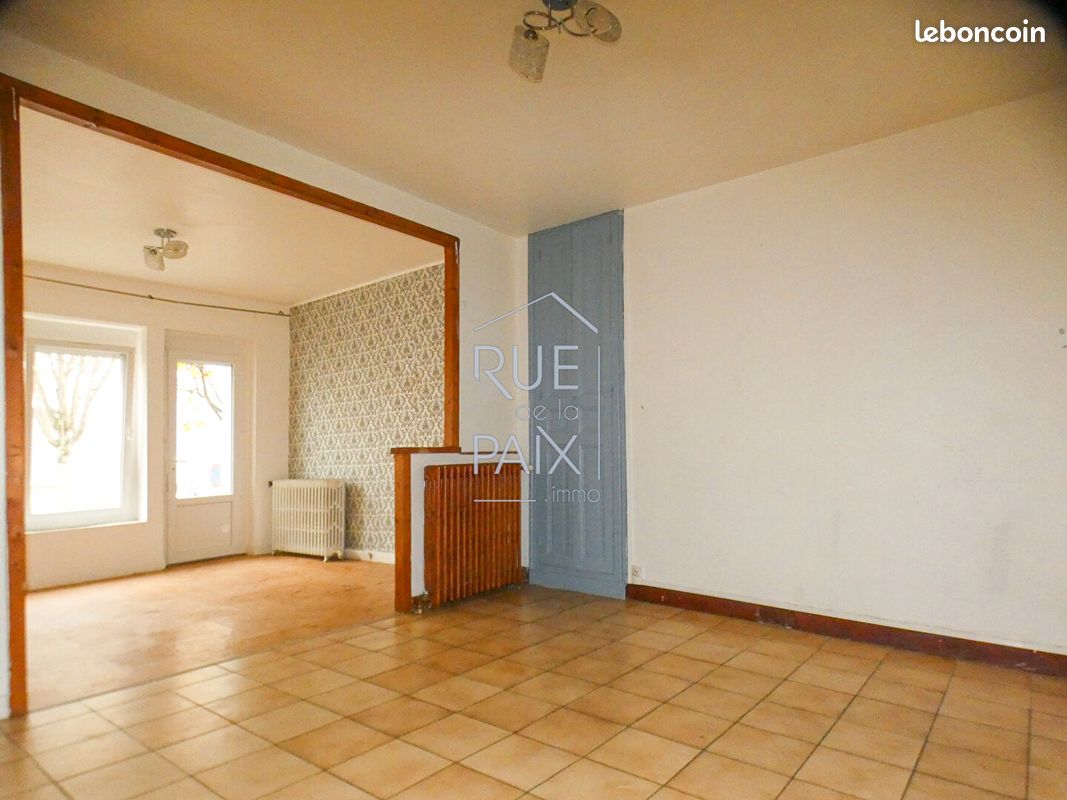 Maison de ville 5 pièces 100 m² - Thouars 79100 (image principale 3)