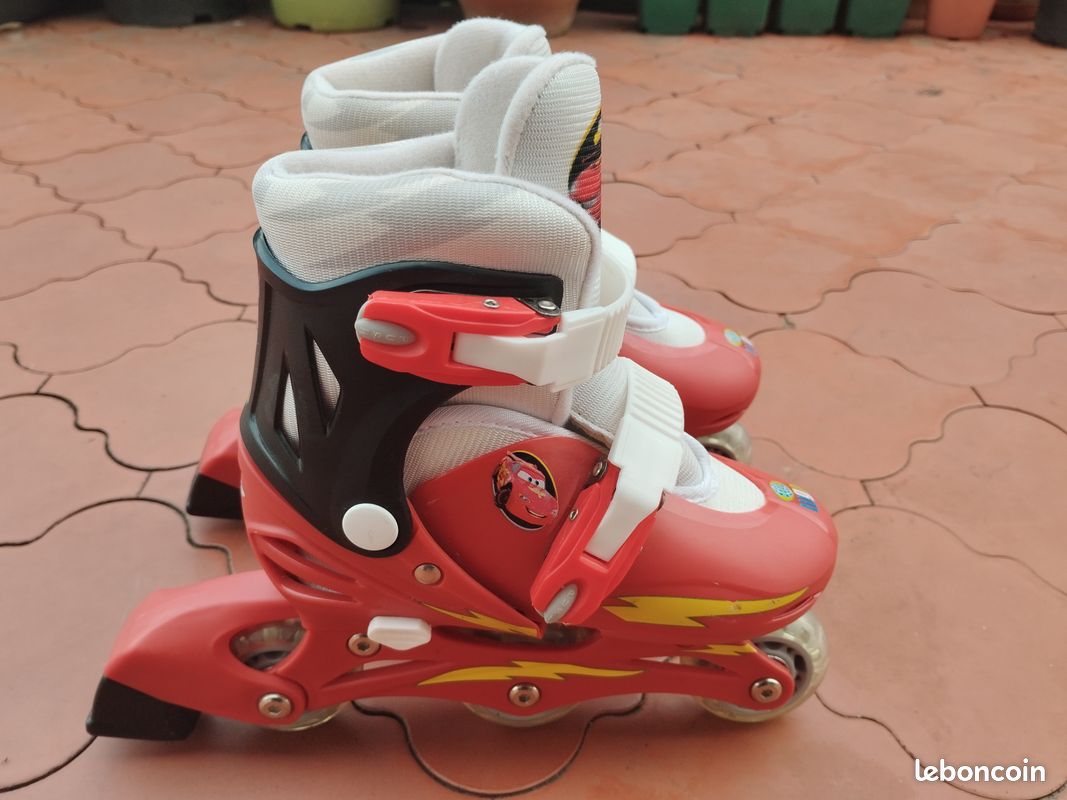 Patin (Roller) en ligne roues ajustable (taille 27 à 30) modèle - Main Image