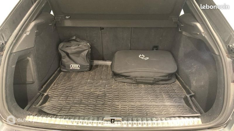 Audi Q3 45 TFSI e 245ch S line S tronic 6 (image 14)