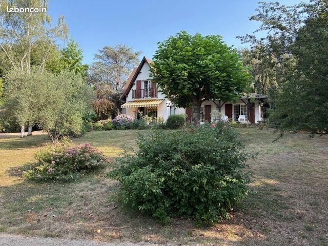 Maison 5 pièces 186 m² · à Saint-Junien · 186 m² · 343 000 €