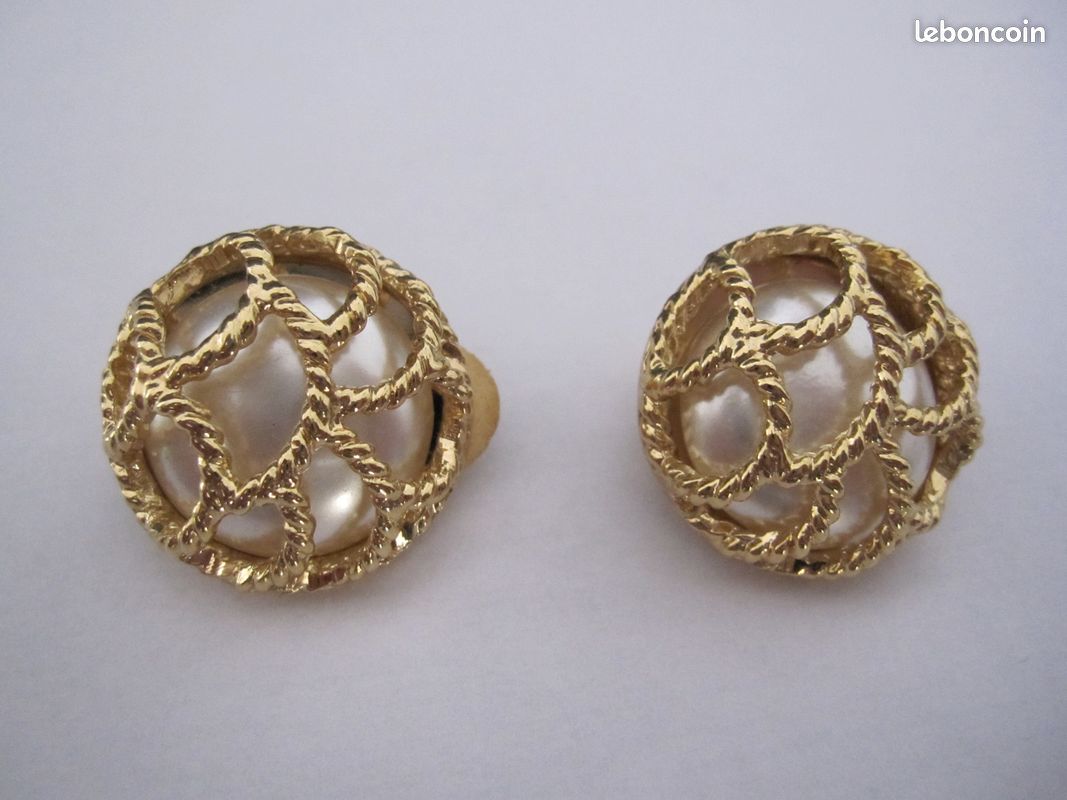 Paire De Boucles D'oreilles Métal Doré Année 1970 - Fermoir Clips - Occasion Vintage