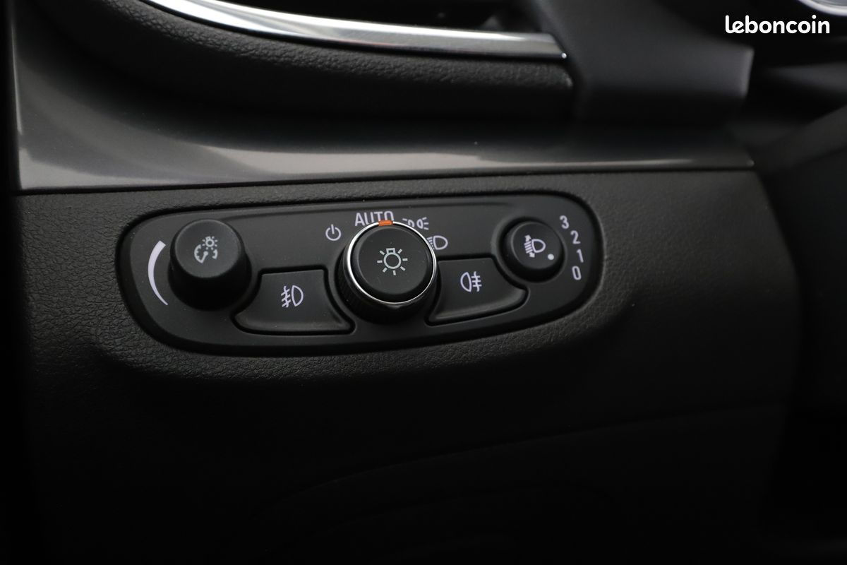 Opel Mokka X 1.4 Turbo 4x2 Elite 140 ch (image 22)