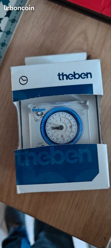 Horloge theben (image 1)