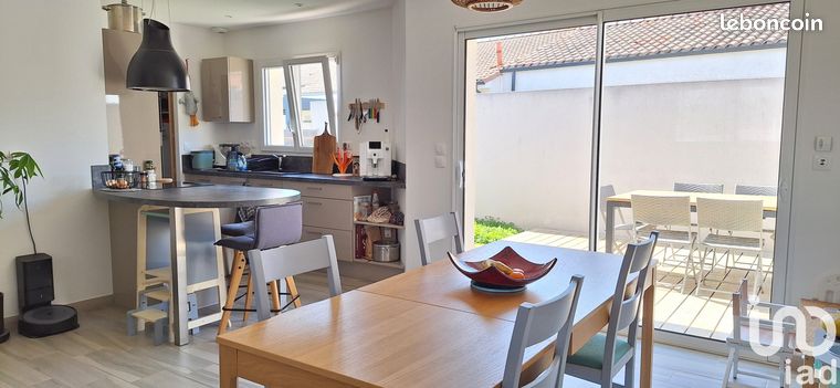 Propriété 4 pièces 80 m²