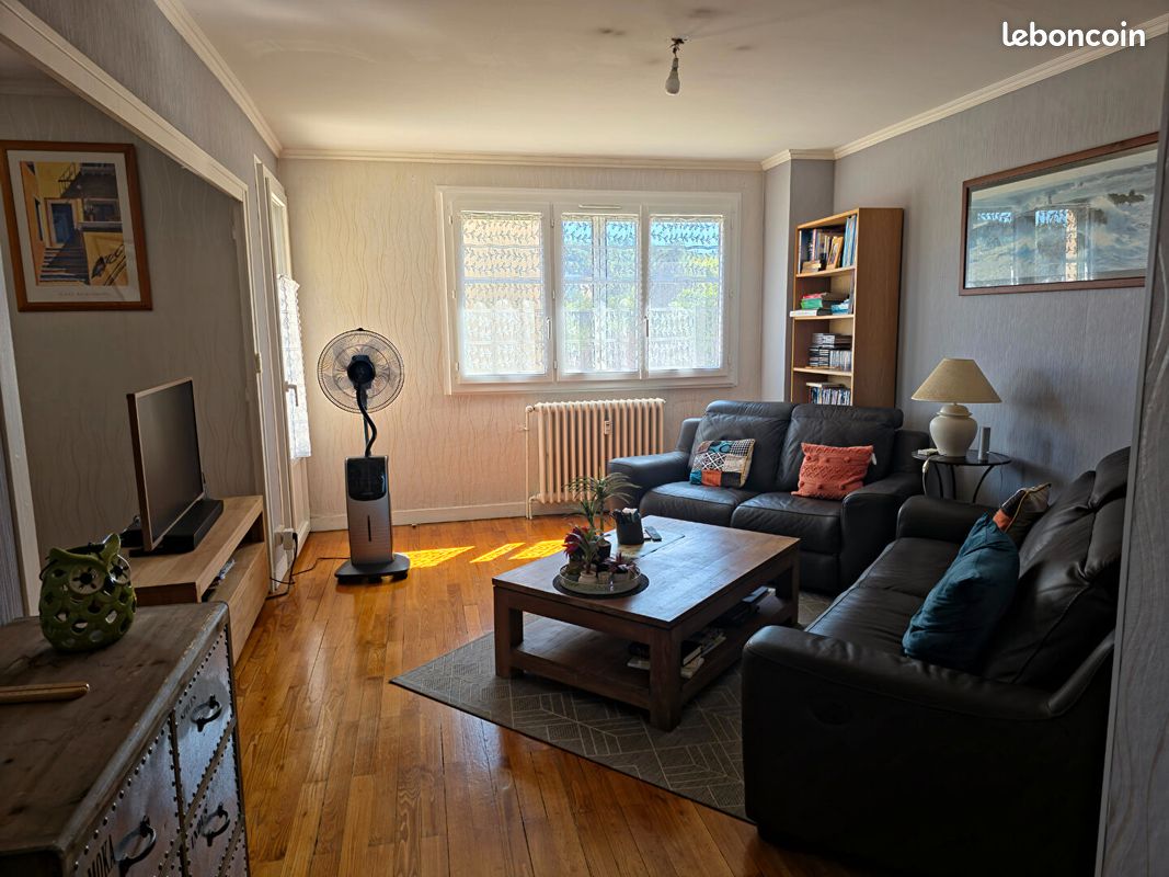Appartement 4 pièces 88 m² · à Bourgoin-Jallieu · 88 m² · 185 000 €