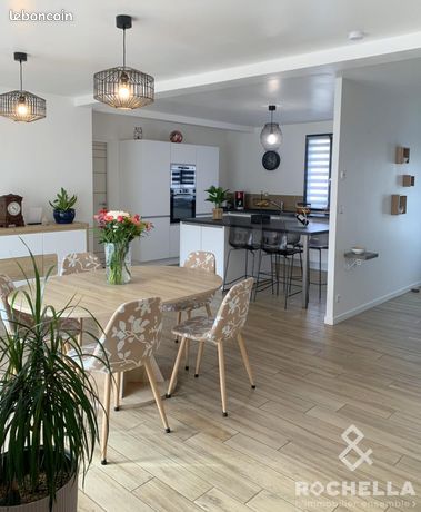 Maison 6 pièces 138 m²