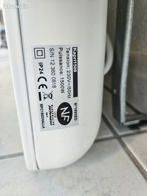 Radiateur électrique avec support de fixation (image 4)