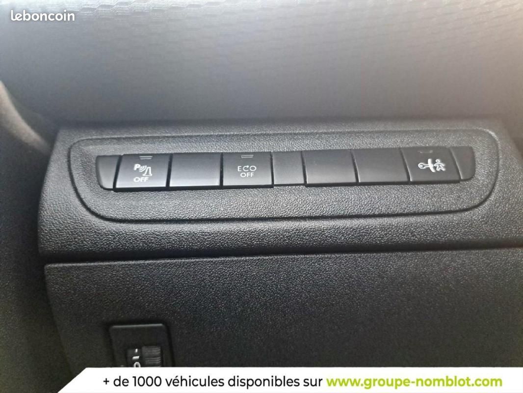 Peugeot 2008 1.2 PureTech 110ch S&S BVM5 GT Line (image 23)