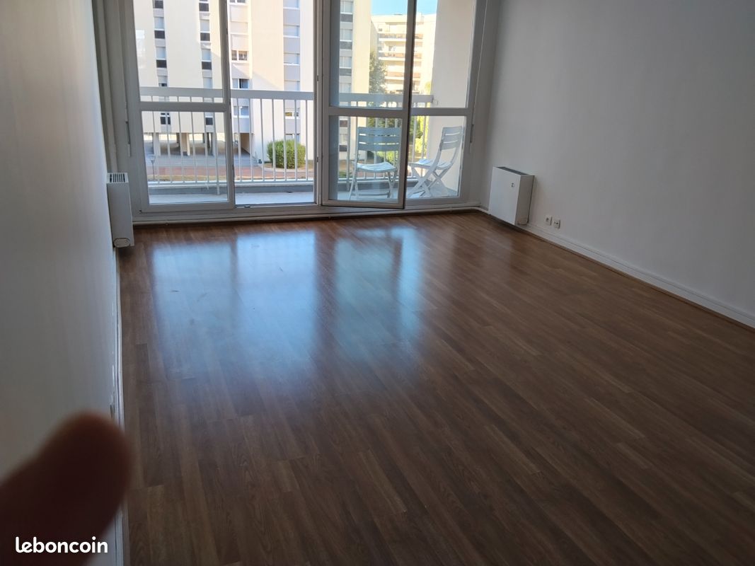 Appartement 3 pièces 73 m² · à Reims · 73 m² · 900 €