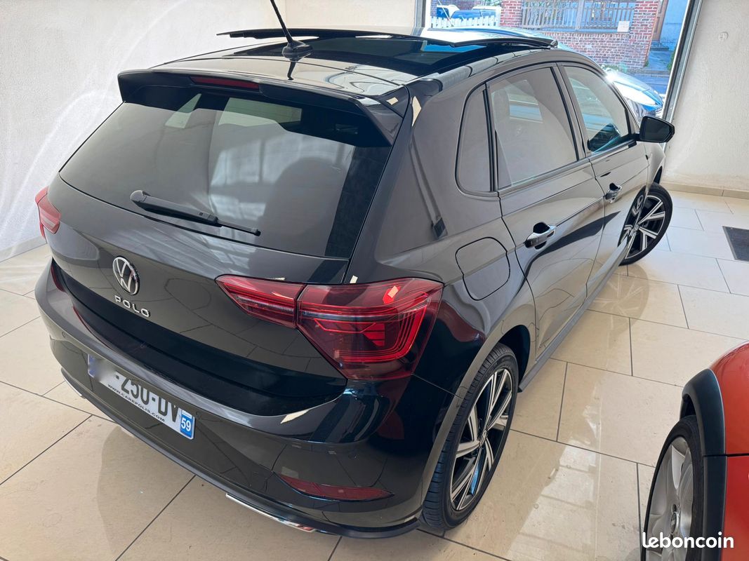 VW polo 1.0 TSI R-LINE 110 ch toit ouvrant panoramique gps xenon 2022 DSG7 parfait etat (image 4)