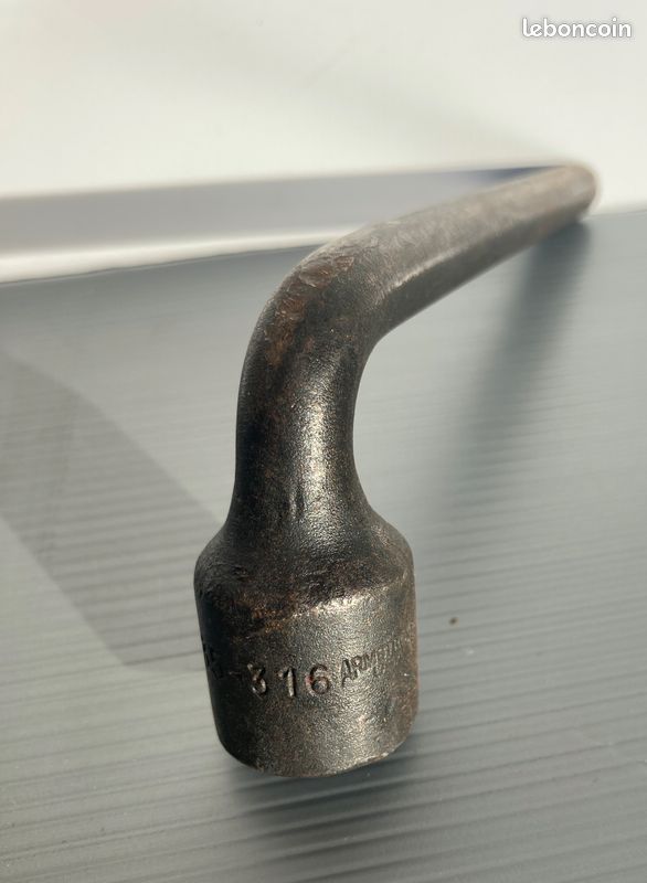 Clé US à douilles carrées (image 3)
