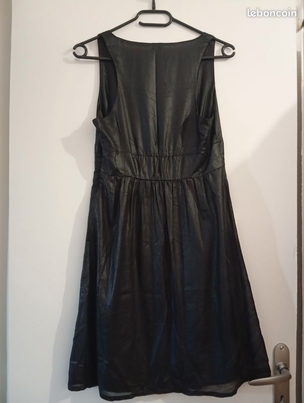 Robe taille M (image 3)