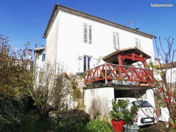 Maison de village 6 pièces 266 m²