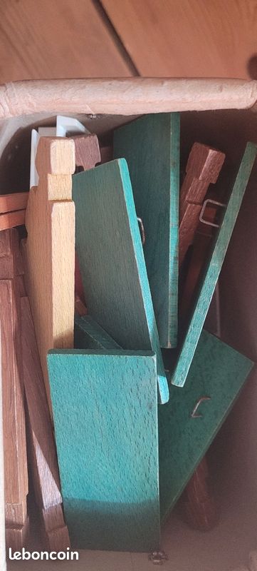 Baril carton vintage maison forrestiere numéro 4 rare et vintage
Construction bois en bois massif (image 8)