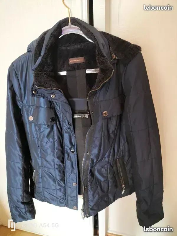 Une veste femme "ADOLFO DOMINGUEZ" T38 TBE (image 1)