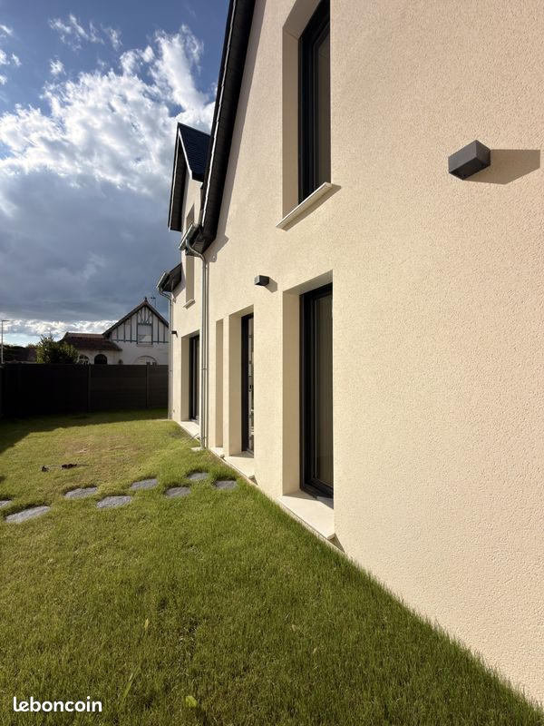 Maison 5 pièces 110 m² · à Ouistreham · 110 m² · 520 000 €