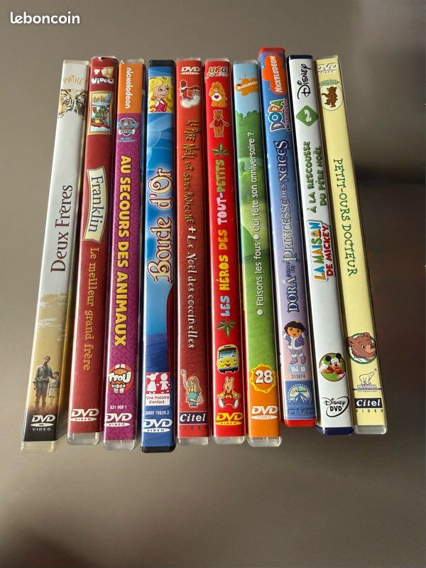 Lot de DVD enfants – dessins animés et films jeunesse (image 1)