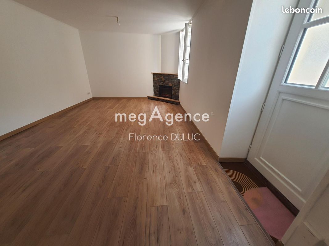 Maison 3 pièces 67 m² · à Saint-Jean-d'Angély · 67 m² · 158 000 €