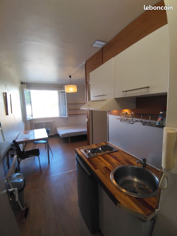Appartement 1 pièce 20 m² · à Agen · 20 m² · 385 €