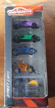 Voitures de sport miniatures Majorette