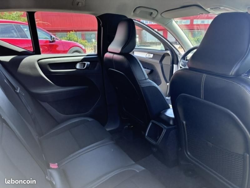 Volvo XC40 T3 156ch Business (image 20)