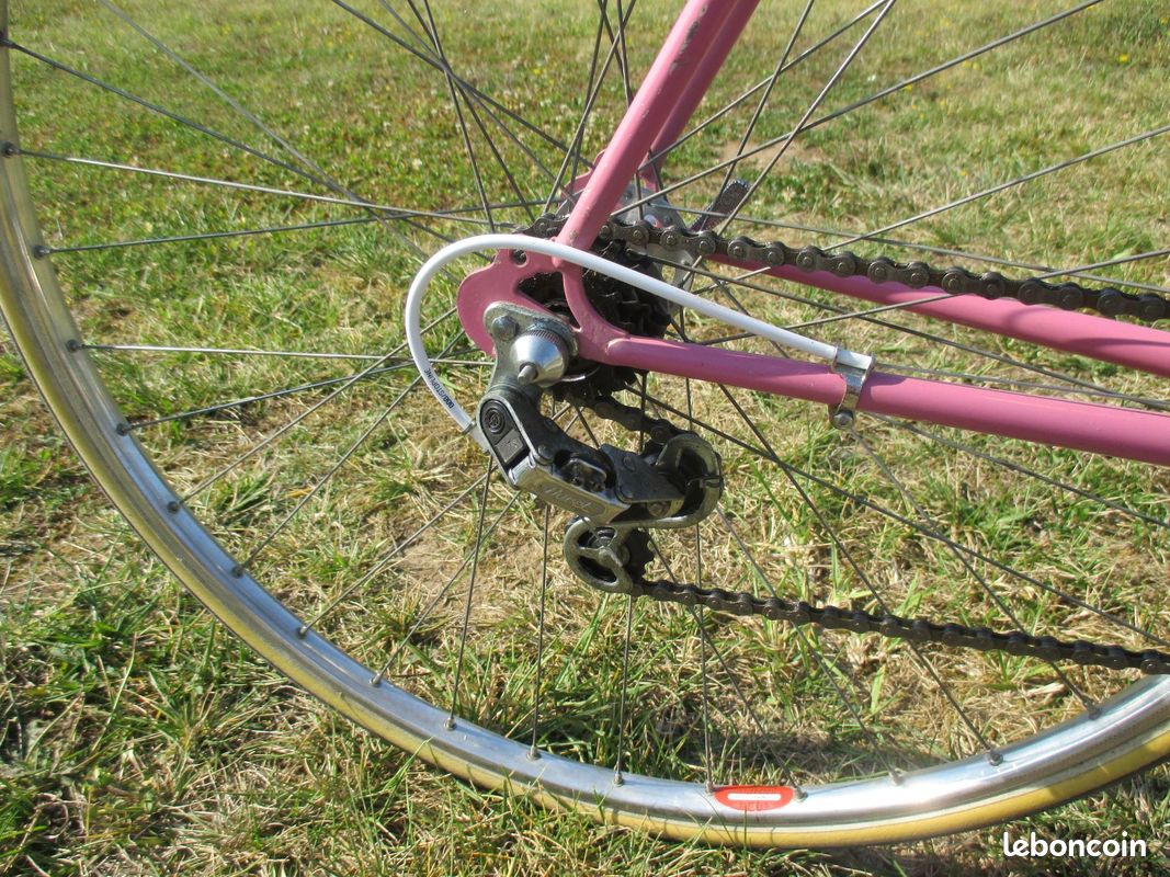 Vélo course vintage MOTOBECANE des années 70 (image 4)