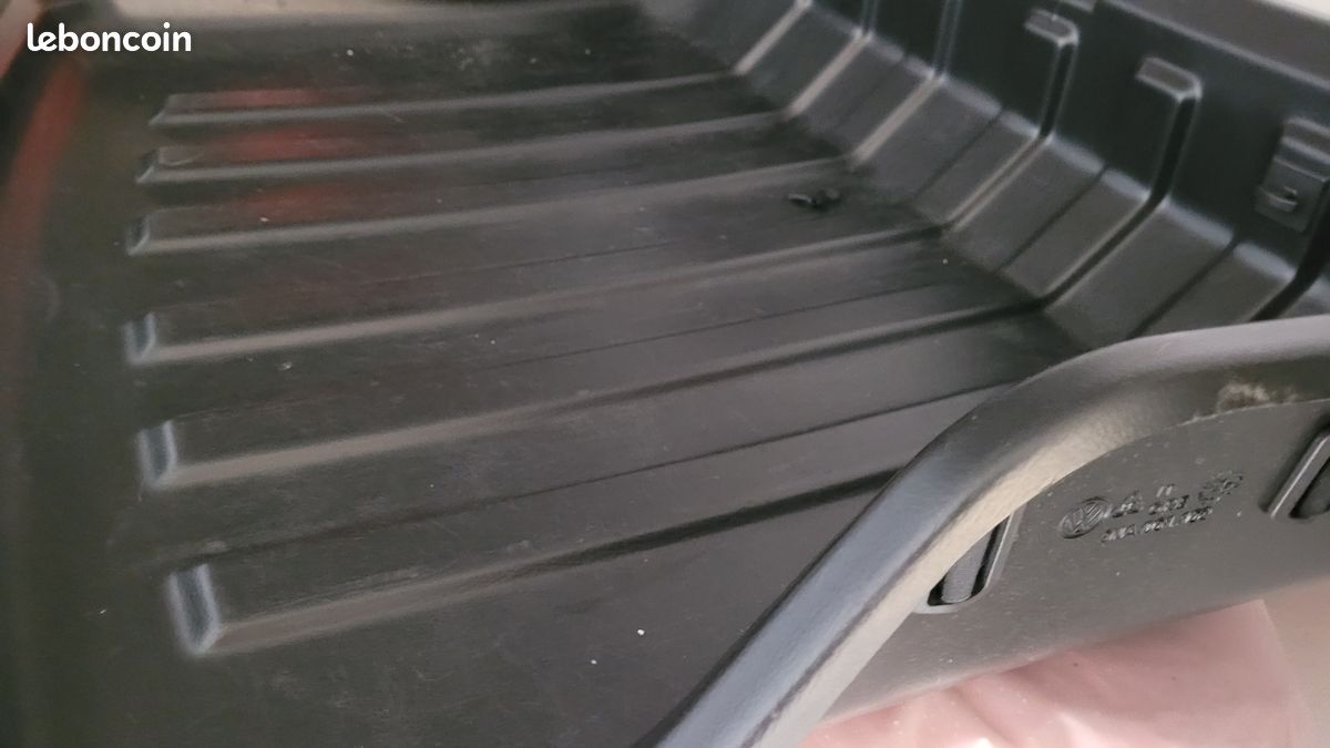 Bac de coffre Volkswagen Tiguan II (image 3)