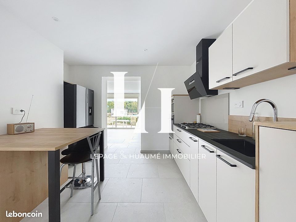 Maison 4 pièces 90 m² · à Arquenay · 90 m² · 680 €/mois