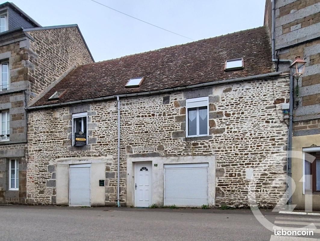 Maison 5 pièces 187 m² · à Lougé-sur-Maire · 187 m² · 141 000 €