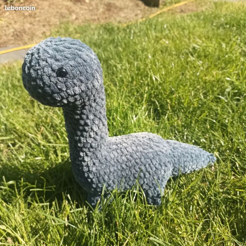 Peluches dinosaures et axolotl artisanales (image 15)