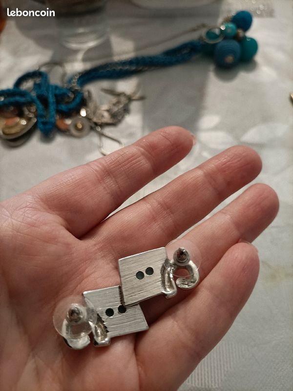 Boucles d'oreilles vert bleu (image 3)