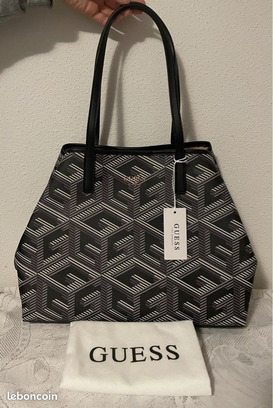 Sac cabas Guess Vikky large Accessoires Bagagerie