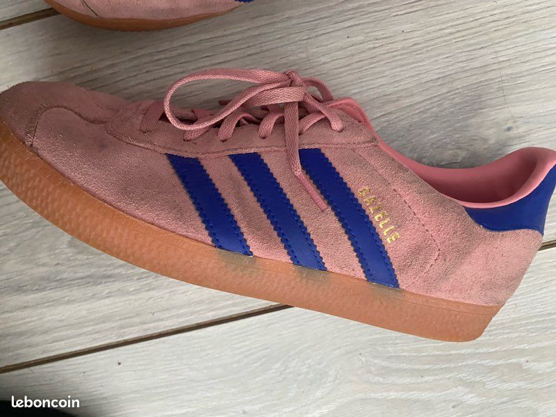 Adidas gazelle rose et bleu taille 38 (image 4)