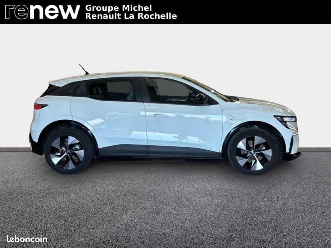 Renault Mégane E-TECH EV40 130ch standard charge Equilibre (image 4)
