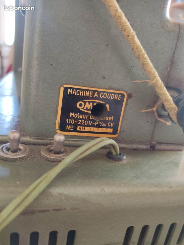 Ancienne machine à coudre Omnia (image 5)