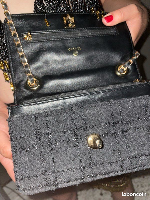 Sac à rabat Chanel en Tweed Noir (image 6)