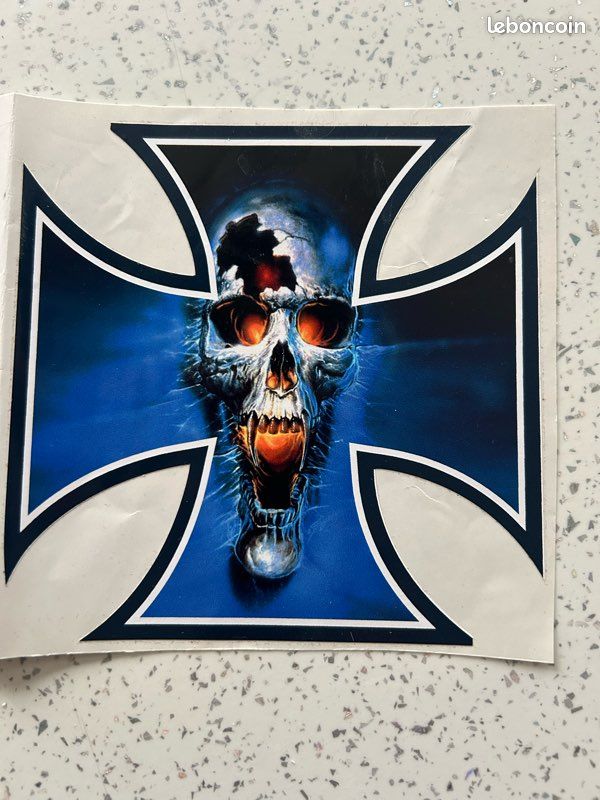 6 Stickers Autocollants Croix De Malte Avec Crâne - Neufs Dans Leur Emballage D’origine - Design Gothique/moto