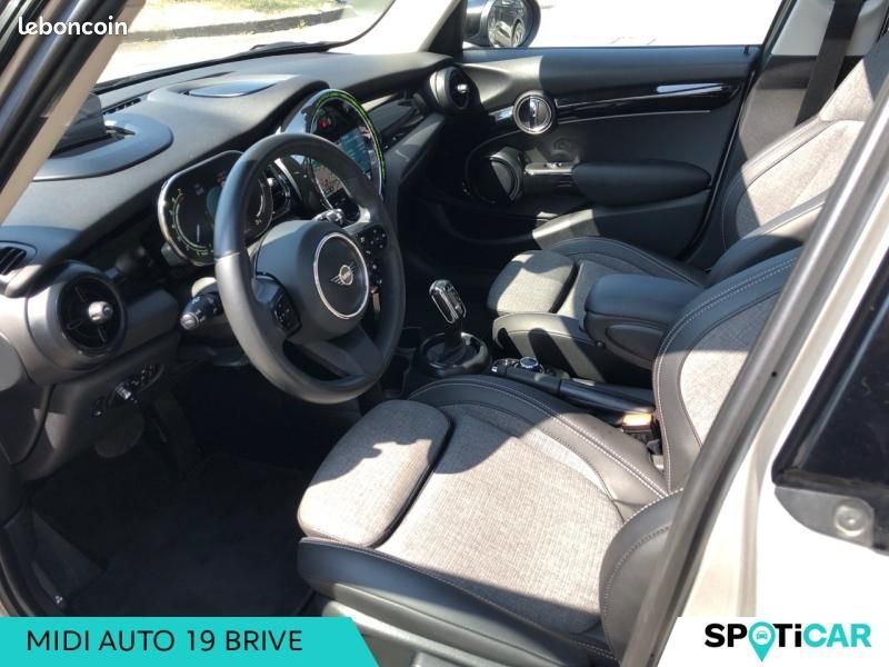 Mini Mini 5 Portes Cooper 136ch Edition Premium Plus BVA7 (image 9)