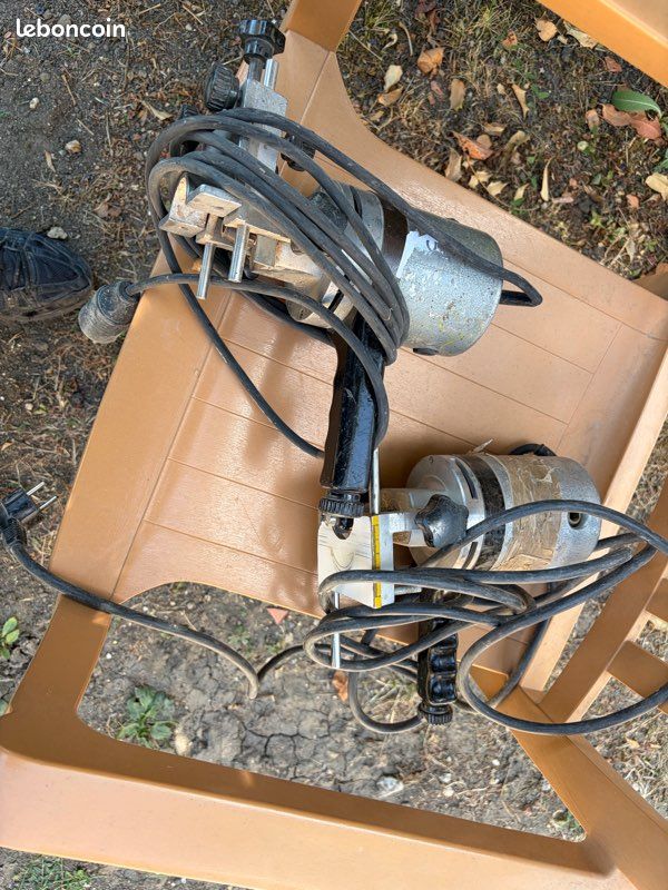 Lot de 2 défonceuse (image 1)