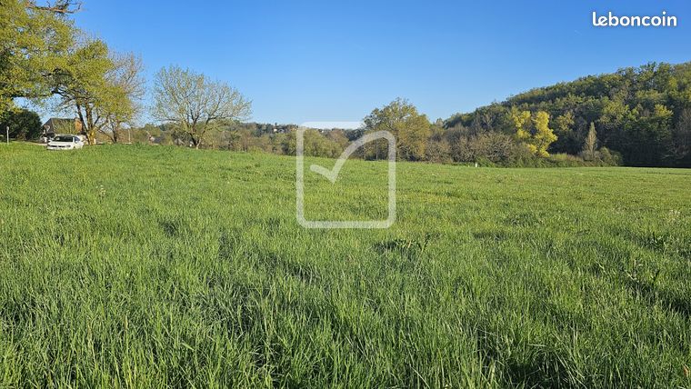 Terrain 800 m² Varetz