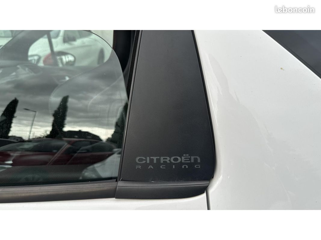 DS DS 3 1.6 THP 16V - 202 BERLINE Racing S. Loeb PHASE 1 (image 17)